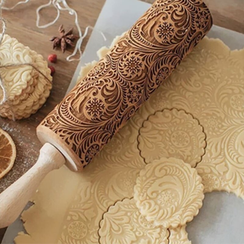 Rouleau à pâtisserie gravé en bois